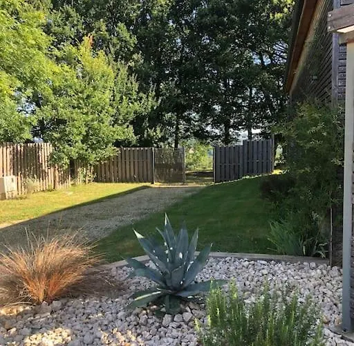 Dans Le Perigord * Couze-et-Saint-Front