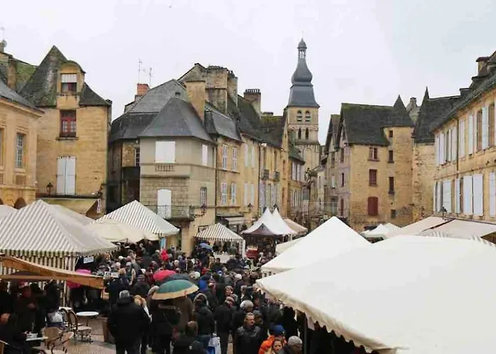 Dans Le Perigord بيت للعطل Couze-et-Saint-Front